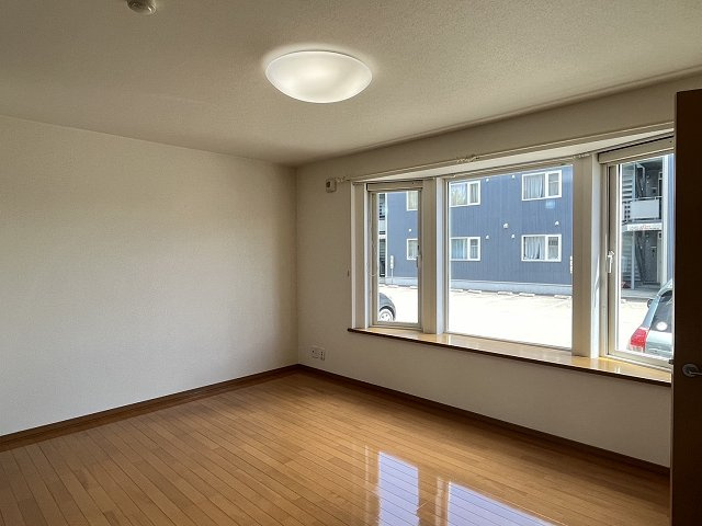 ユトリロ鳳乃舞Ｂ棟【居間・リビング】