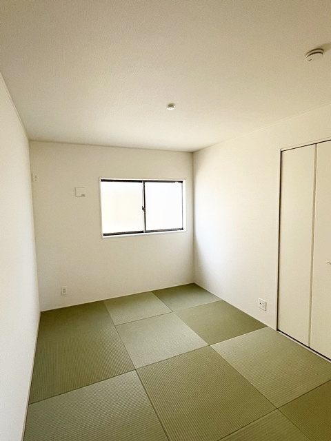 御嵩町中第4（全4棟）【和室】