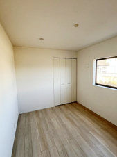 御嵩町中第4（全4棟）【洋室】東6帖洋室