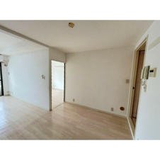 ホワイトパレス大宮【洋室】