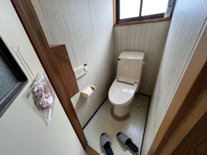 前郷一番町一戸建【トイレ】