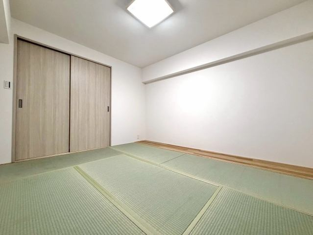 嵐山ロイアルハイツ3号棟【和室】