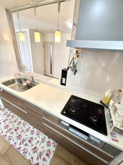 家事の時短につながる食洗機と清掃性に優れたレンジフード・カウンターを採用しております。毎日のお料理が楽しくなりそう☆