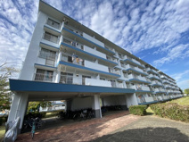 みさと団地12街区10号棟の画像