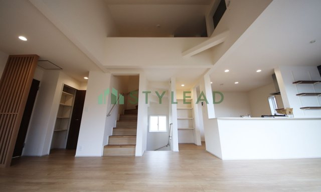 横浜市泉区上飯田町の新築一戸建【居間・リビング】