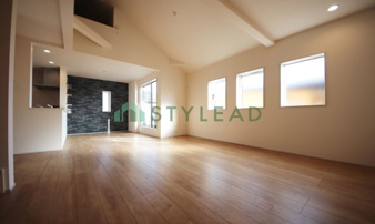 横浜市泉区上飯田町の新築一戸建【居間・リビング】