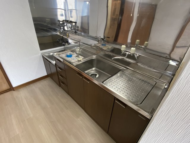 ハイツニュータウンＢ【キッチン】