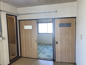 西８条北７丁目【和室】