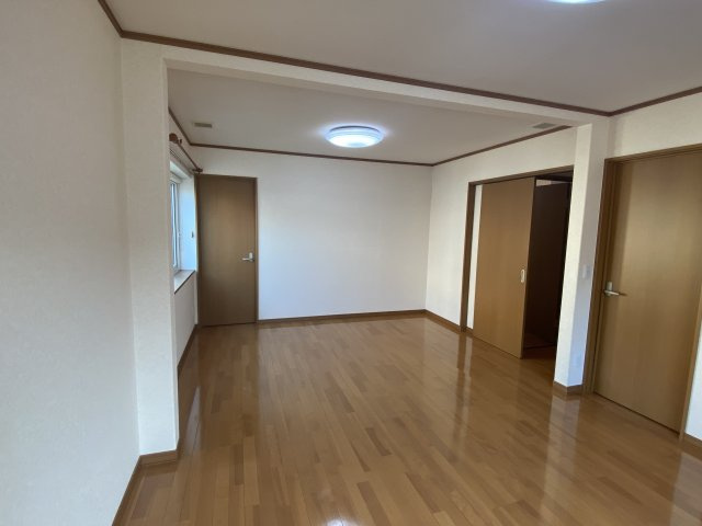 Ｉ幕別町札内文京町貸家【寝室】