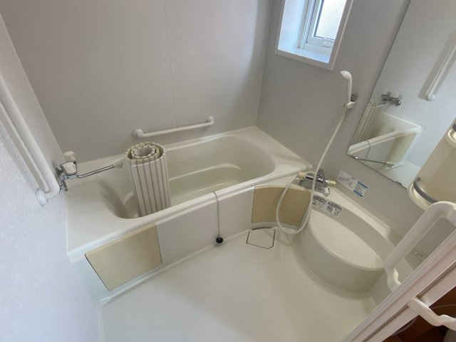 Ｉ幕別町札内文京町貸家【浴室】