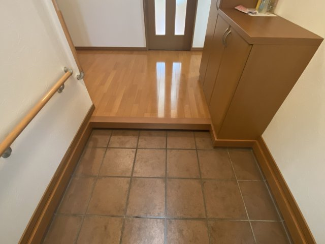 Ｉ幕別町札内文京町貸家【玄関】