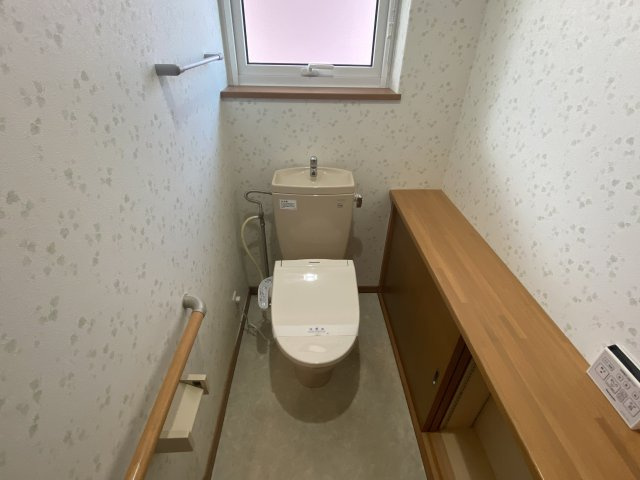 Ｉ幕別町札内文京町貸家【トイレ】