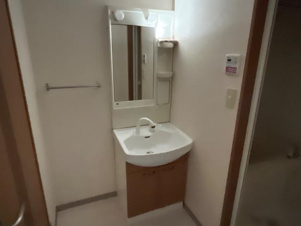 クレストＢ【洗面所】洗髪洗面化粧台