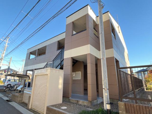 クレストＢ【共有部分】外観写真（昼）