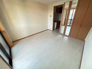 クレストＢ【内装】室内