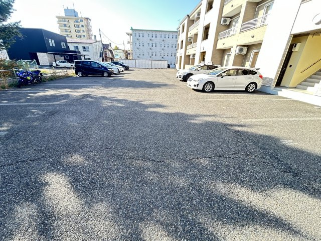 ＧｅＯⅠ（ジオワン）【駐車場】