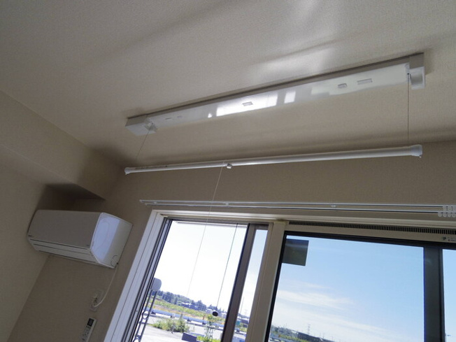 エアコン・室内物干し（雨の日などに重宝します）