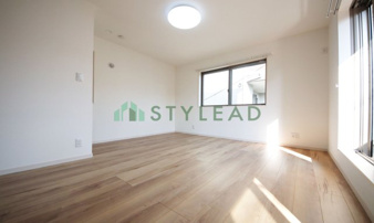 川崎市川崎区小田６丁目の新築一戸建【居間・リビング】