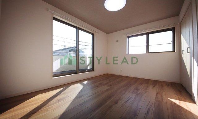 川崎市川崎区小田６丁目の新築一戸建【洋室】