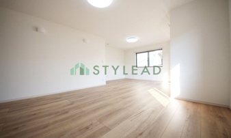 川崎市川崎区小田６丁目の新築一戸建【居間・リビング】