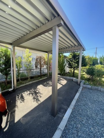 盛岡市松園２丁目の中古一戸建【駐車場】