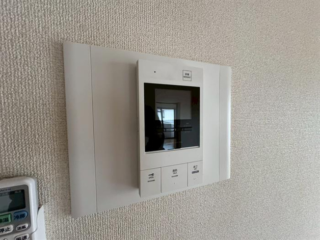 安心のＴＶモニターと火災報知器付き
