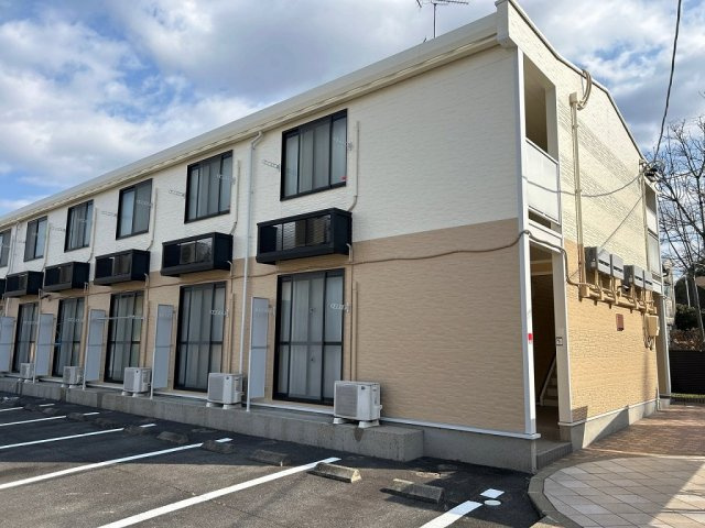 レオパレスＰｒａｉｓｅ【外観】