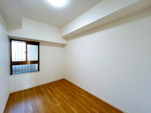 グランビア新川【洋室】