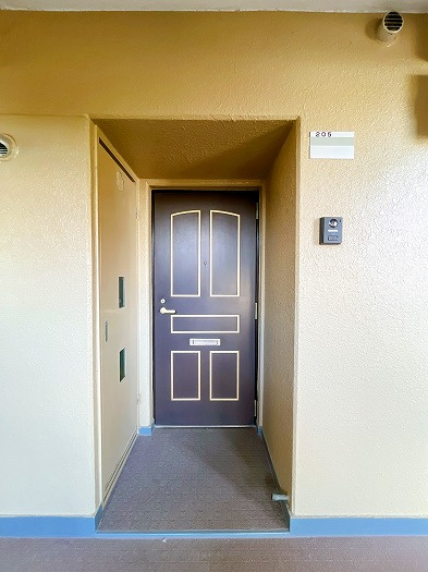 グランビア新川【玄関】