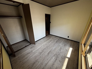 彦根市開出今町の中古一戸建【洋室】