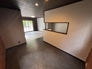 彦根市開出今町の中古一戸建【共有部分】