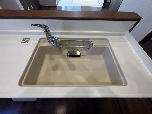 近江八幡市安土町下豊浦の中古一戸建【キッチン】