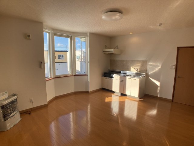 わんわんハイツⅡ【居間・リビング】