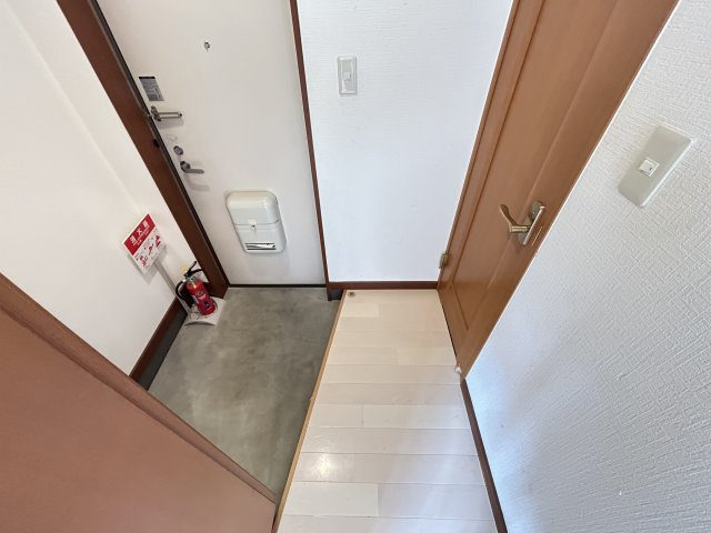 ＯＷＬ（アウル）Ⅱ【玄関】