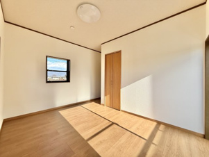 笛吹市一宮町竹原田　中古戸建【トイレ】