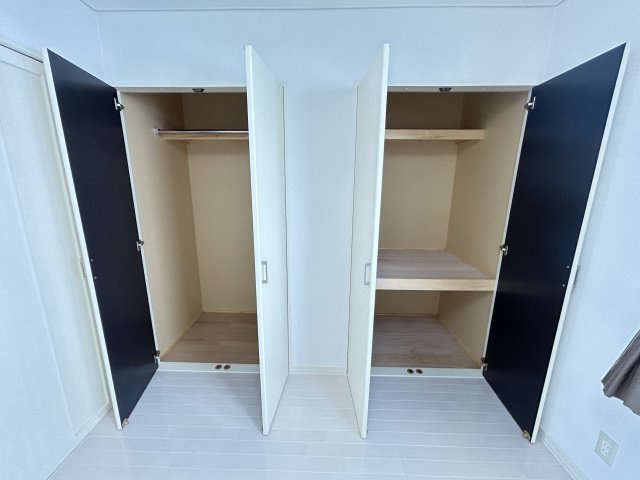 西２条南３５貸家②【収納】