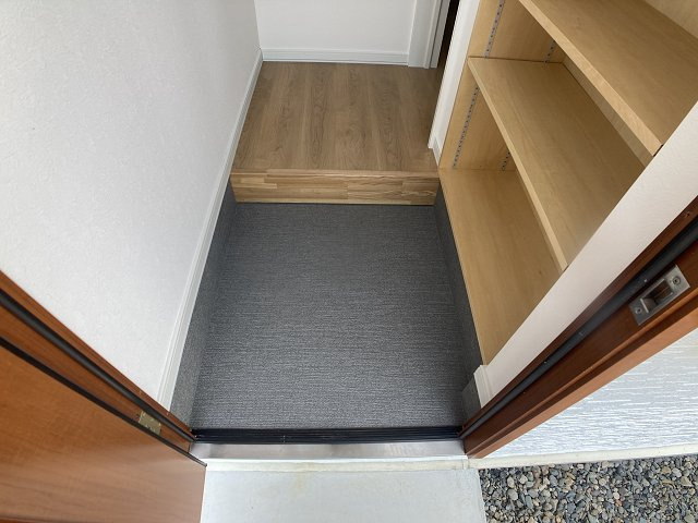 ユトリロ御影【玄関】