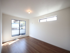 八王子市上柚木691-3 新築【仲介手数料無料】【玄関】防犯性の高いダブルロックのディンプルキーはピッキングがされにくく、不正解錠に強い玄関鍵です。