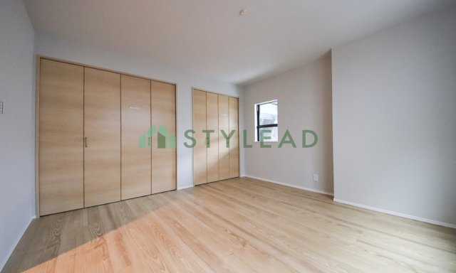 横浜市神奈川区三ツ沢中町の新築一戸建【洋室】