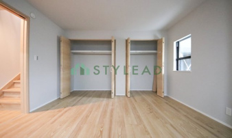 横浜市神奈川区三ツ沢中町の新築一戸建【洋室】