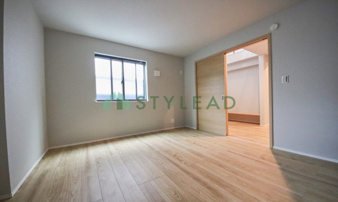 横浜市神奈川区三ツ沢中町の新築一戸建【洋室】