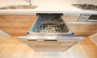 横浜市神奈川区三ツ沢中町の新築一戸建【キッチン】