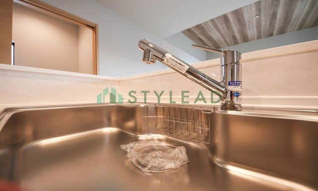 横浜市神奈川区三ツ沢中町の新築一戸建【キッチン】