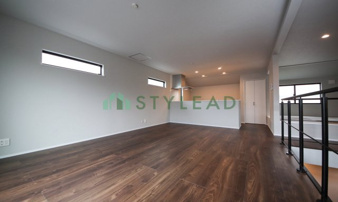 横浜市神奈川区三ツ沢中町の新築一戸建【居間・リビング】