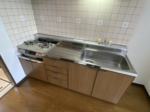 オエステ【キッチン】