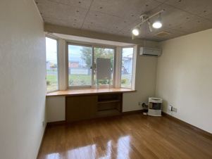 スカイパレス栄【居間・リビング】