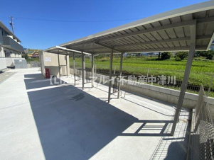 サンライズN【駐車場】