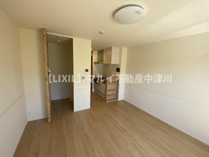 サンライズN【居間・リビング】