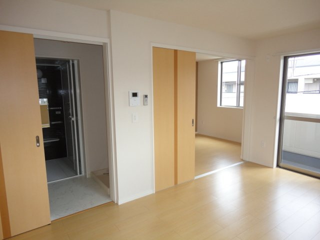 ラピュタ伍番館【内装】洋室