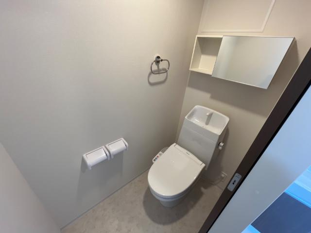 グランシャリオ泉【トイレ】シャワー付トイレ